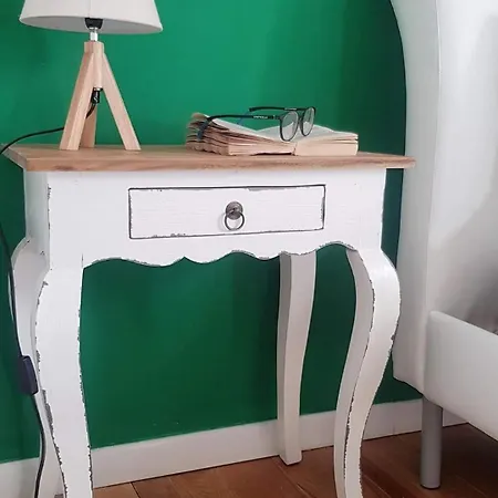 Alojamento de Acomodação e Pequeno-almoço 315 Via Roma Centro 4*