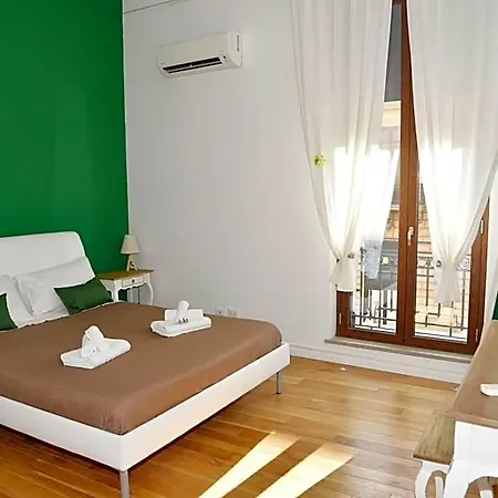 Bed & Breakfast 315 Via Roma Centro 4*
