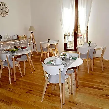 315 Via Roma Centro 4*