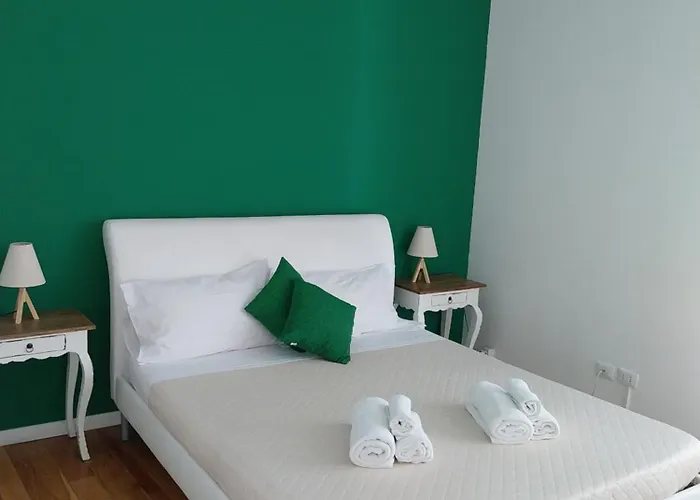 315 Via Roma Centro 4*